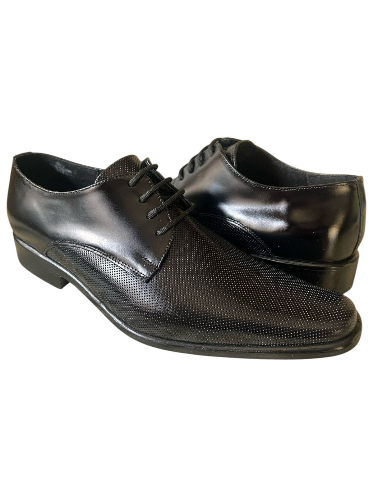 Giovani 710 Negro perforado